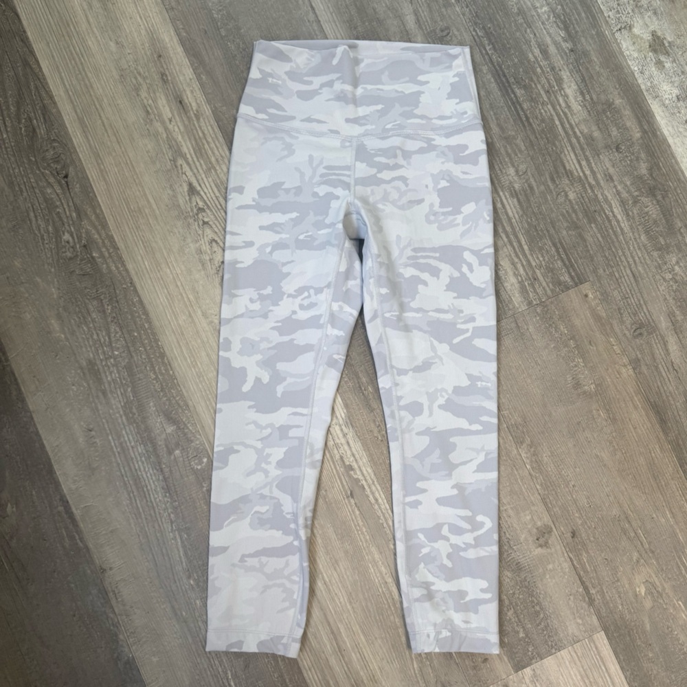 lululemon athletica Gray Camouflage Leggings